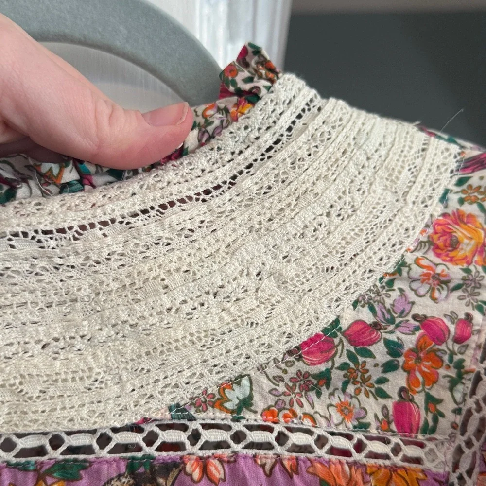 Farm Rio blouse - Picture 3 of 6